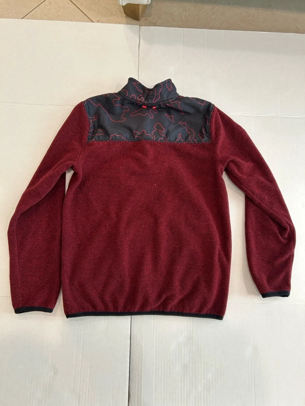 Under Armour Youth Medium Burgundy Fleece with Black Contrast Yoke